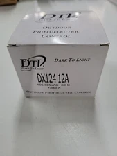 1- DTL DARK-TO-LIGHT Outdoor Photoelectric Control   DX124 12A