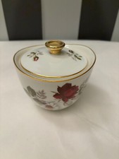 sucrier en Porcelaine / les Décors de Paris / P. DUSSAULT