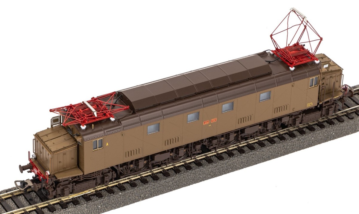 Piko 97468 Ho Scale Digital Electric Locomotive E428.037 FS