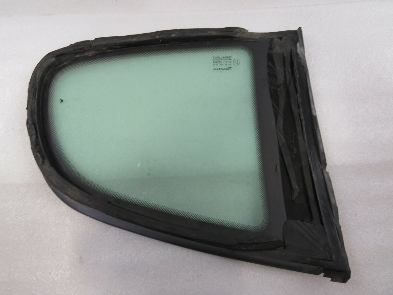 Maserati Coupe, LH Rear Quarter Glass Window, P/N 387700401