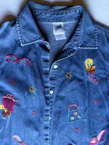 Vtg Women's Loony Tunes Tweety Bird Denim Buttonfront Shirt Medium Warner Bro WB