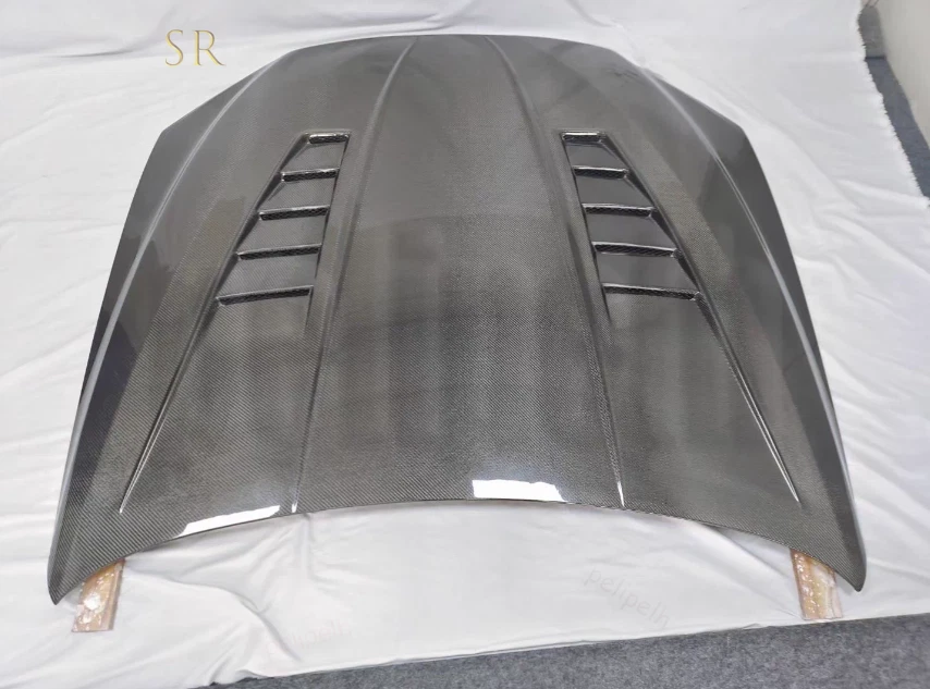 Real Carbon Fiber For BMW 6 Series M6 F06 F12 F13 Front Hood Vented Bonnet Cover - Image 2 of 4