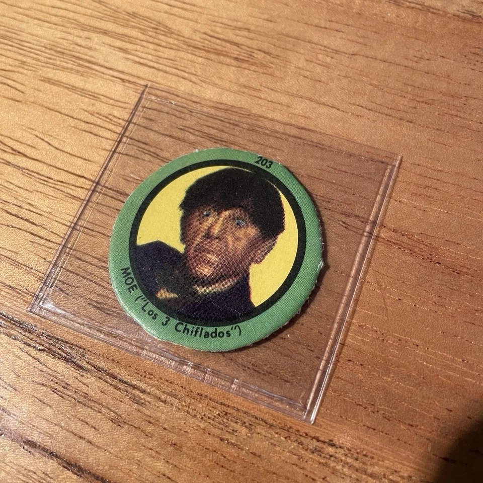 1968 Figuritas Gauchitas The Three Stooges Moe Disc Rare Argentina Vintage - Image 4 of 4