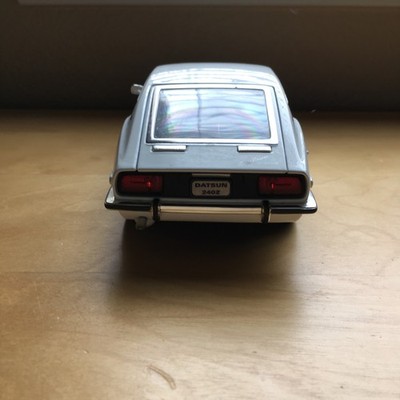 ROAD SIGNATURE VINTAGE 1970 DATSUN 240Z 1/18 | eBay