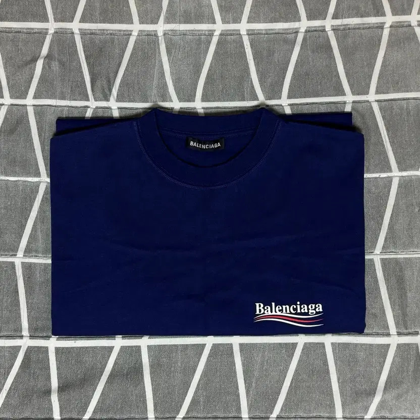 Balenciaga Wave Logo T-Shirt - Blue, New, Size L thumbnail 9