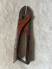 Vintage Wiss No. 09 Metal Shears - Made in USA - Original Red Paint