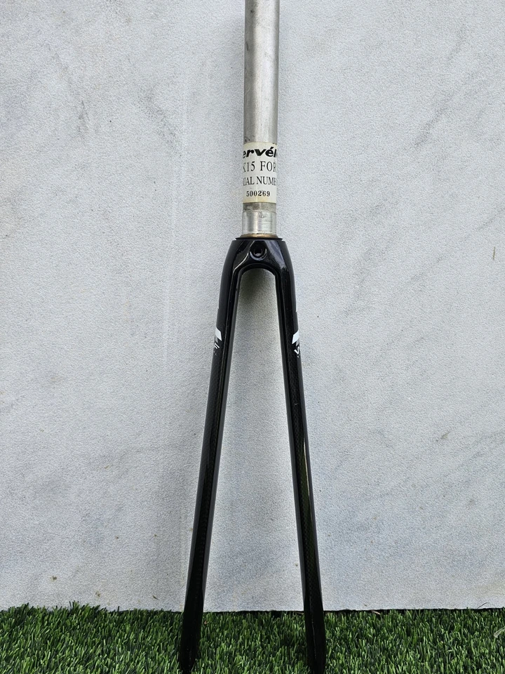 Horquilla de carbono Cervélo Wolf TT - 700c, dirección de aleación de 1 1/8", 200 mm, tiempo... Foto 2 de 4