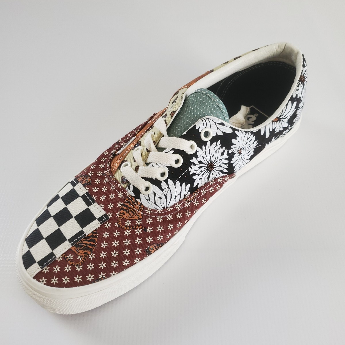 VANS★ERA TIGER PATCHWORK★チェック柄★ペイズリー★兼用 Vans Era Tiger Patchwork Shoes Black True White 500714 US