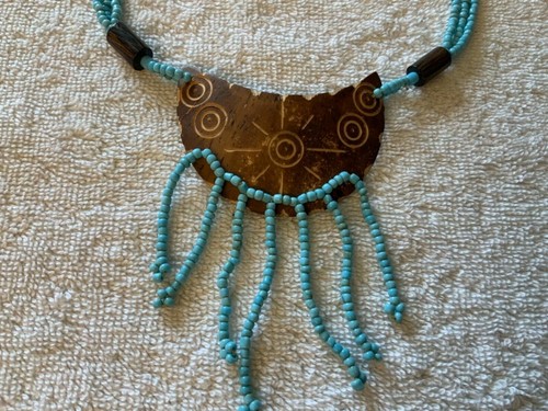 VIntage Southwest Seed Turquoise and Carved Wood Bib Collar Necklace 19 inch - Picture 2 of 4
