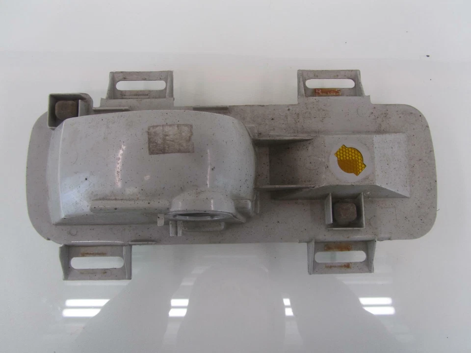 95-99 OLDSMOBILE AURORA Lámpara de luz de parachoques de esquina delantera para conductor izquierdo L 16518993 Foto 2 de 4