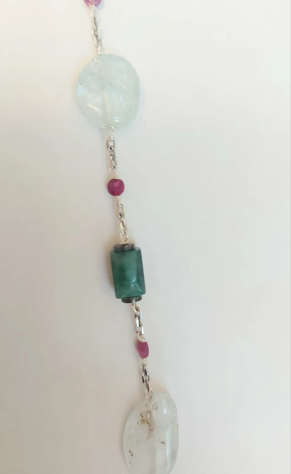 collana in argento 925 con acquamarina, smeraldi con dischi di ematite e rubini - Immagine 4 di 4