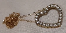 9ct Yellow Gold 'TWENTY-TWO DIAMONDS HEART PENDANT' on 18" Trace Chain/Necklace.