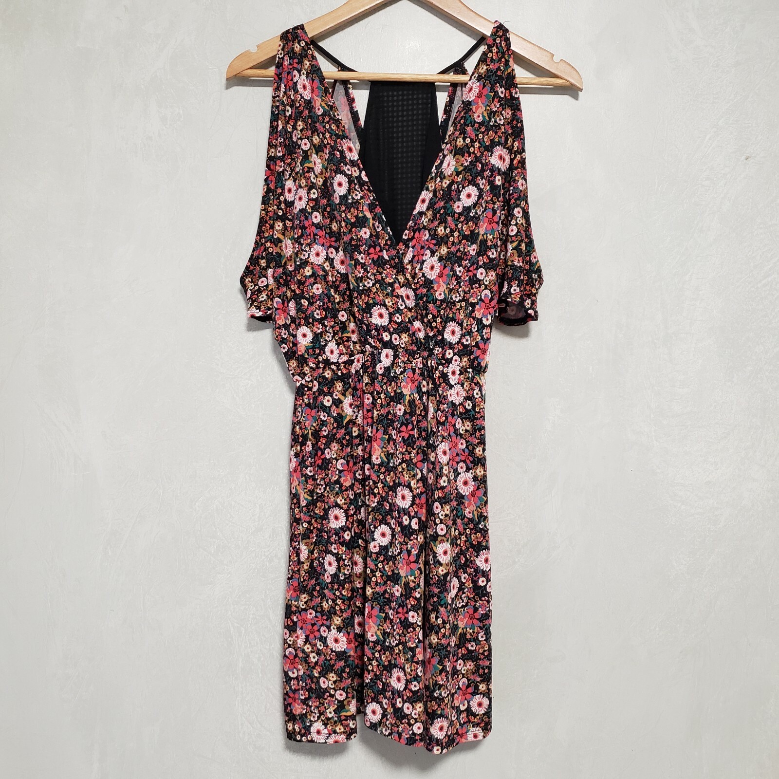 BCBGeneration Black Multicolor Allover Floral Pri… - image 3