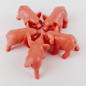 mini plastic pigs