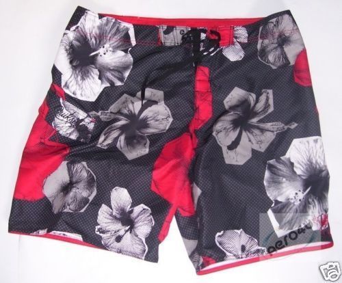 【QUIKSILVER】 Quicksilver Men's Boardshorts Quiksilver Men's Standard Original Scallop Jester 18
