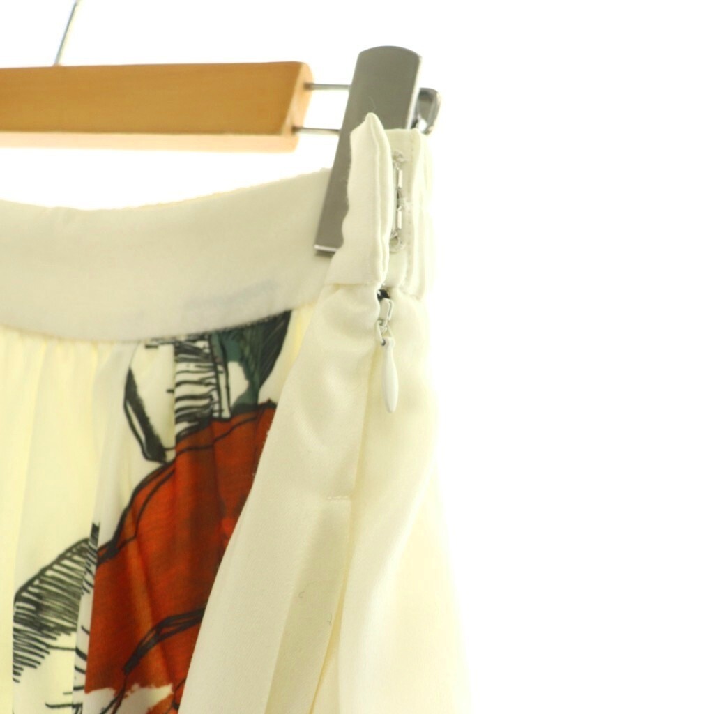 Ameri VINTAGE Ella Circular Skirt Long Flare Flor… - image 3