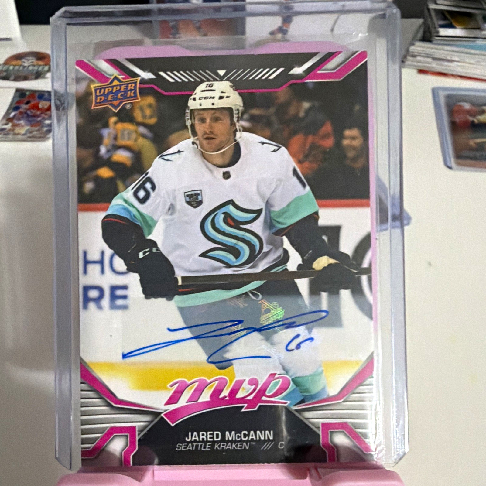 2022-23 Upper Deck MVP Jared McCann #209 Seattle Kraken Autograph
