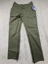 NWT Universal Thread Women s Adaptative Utility Cargo Pants Size 8 Green 30