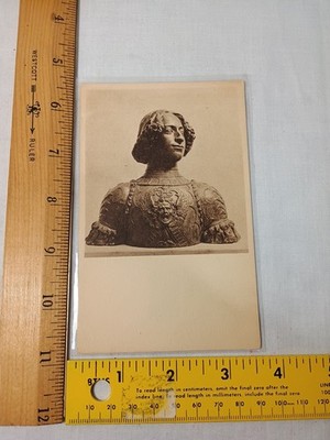 P84 Vintage Postcard of Terracotta Bust of Giuliano de' Medici by Verrocchio