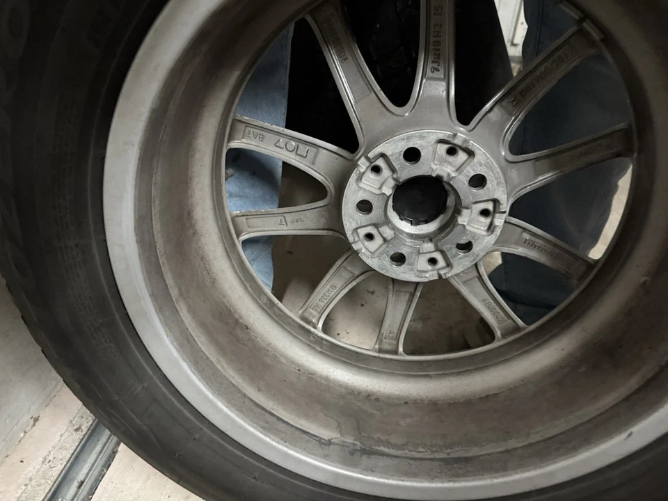 BMW X3 2023 Satz Winterräder/Winterreifen 225/60 R18 104H - Bild 2 von 4