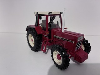Britains International 4wd 956xl 1:32 LOOSE MINT