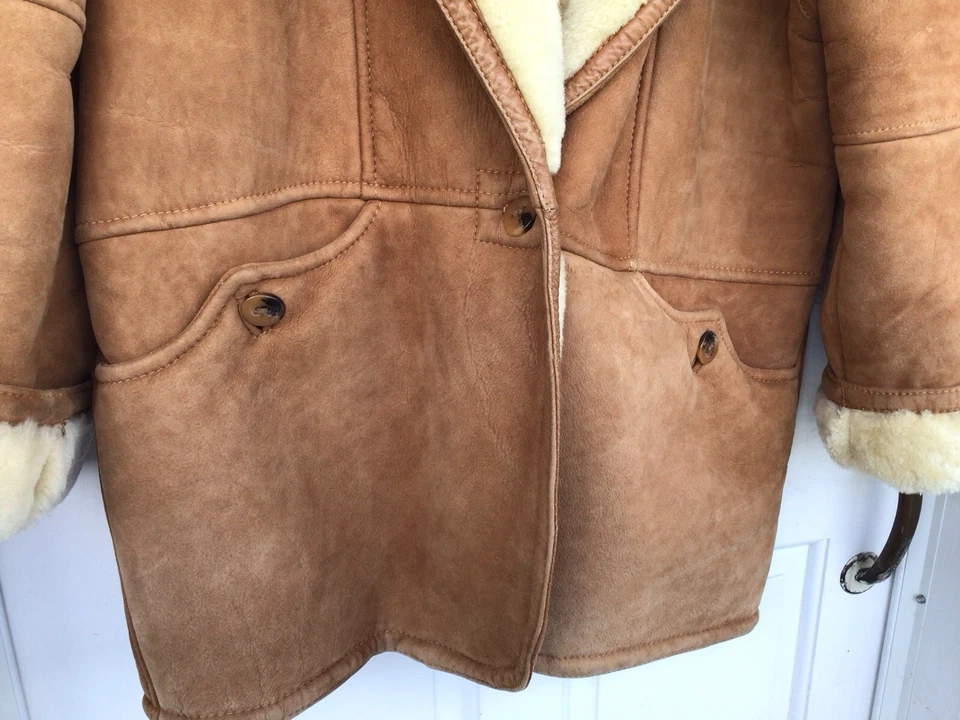 hugo buscati Miland Men’s Genuine Lamb Shearling & Brown Suede Size M. HOLE!!! - Image 3 of 4