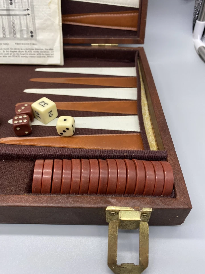 Vintage Cardinal Backgammon Set Brown Cream Bakelite? Chips Padded Case COMPLETE - Image 3 of 4