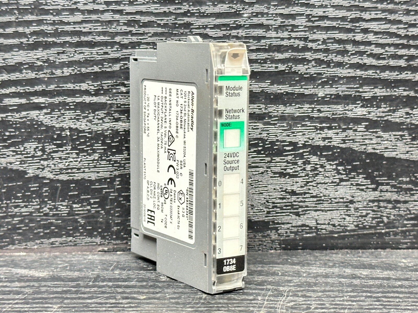 Allen Bradley 1734-OB8E 1734-0B8E 088E OBBE Ser C Point I/O Output Module 8 Pt