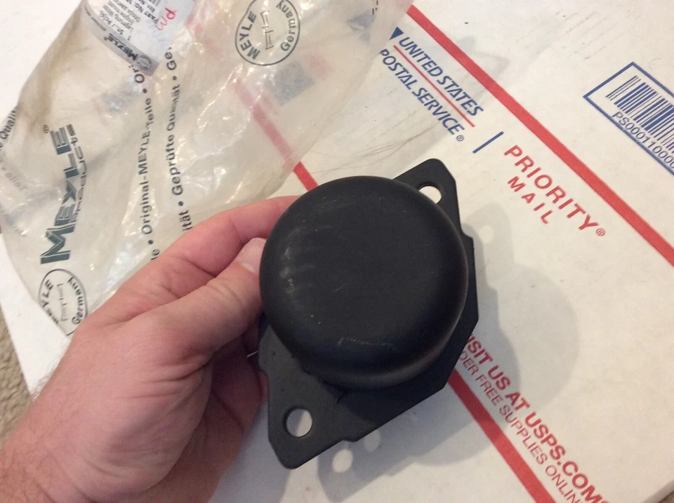 Substituição de montagem de motor para 1984-1991 Volkswagen Golf Jetta 1.8L 191199402C - Imagem 4 de 4