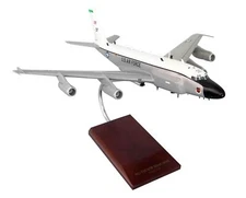 USAF Boeing RC-135V/W Rivet Joint Small Engines Desk Top 1/100 Model XX Airplane