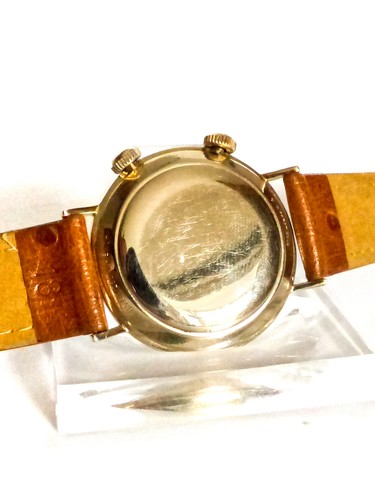 Jaeger-LeCoultre Memovox alarm wristwatch solid 14 ct gold - Imagen 5 de 10