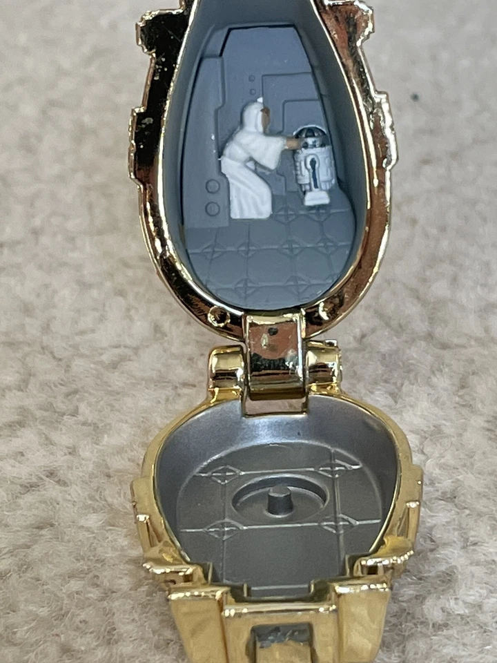 Cabezal transformador Cantina Star Wars Micro Machines C3PO 1996 con sobre raro Foto 4 de 4