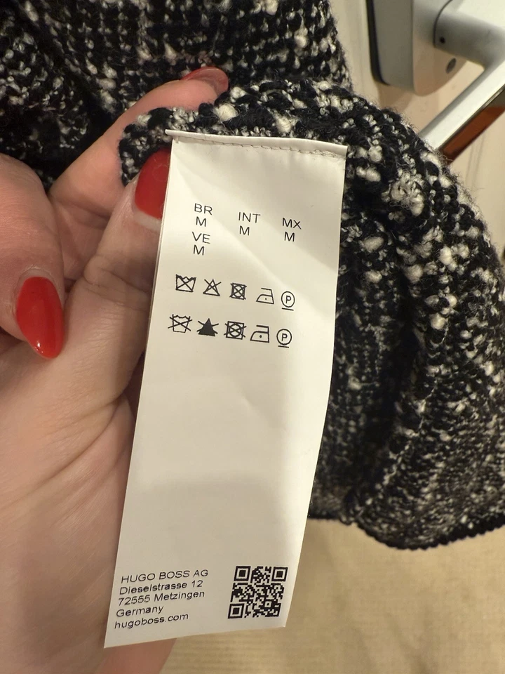 Cárdigan largo para mujer Hugo BOSS. Valor minorista $650 Foto 3 de 4