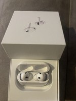 Apple AirPods 2nd Generation White Unused In Box Brand New Sealed