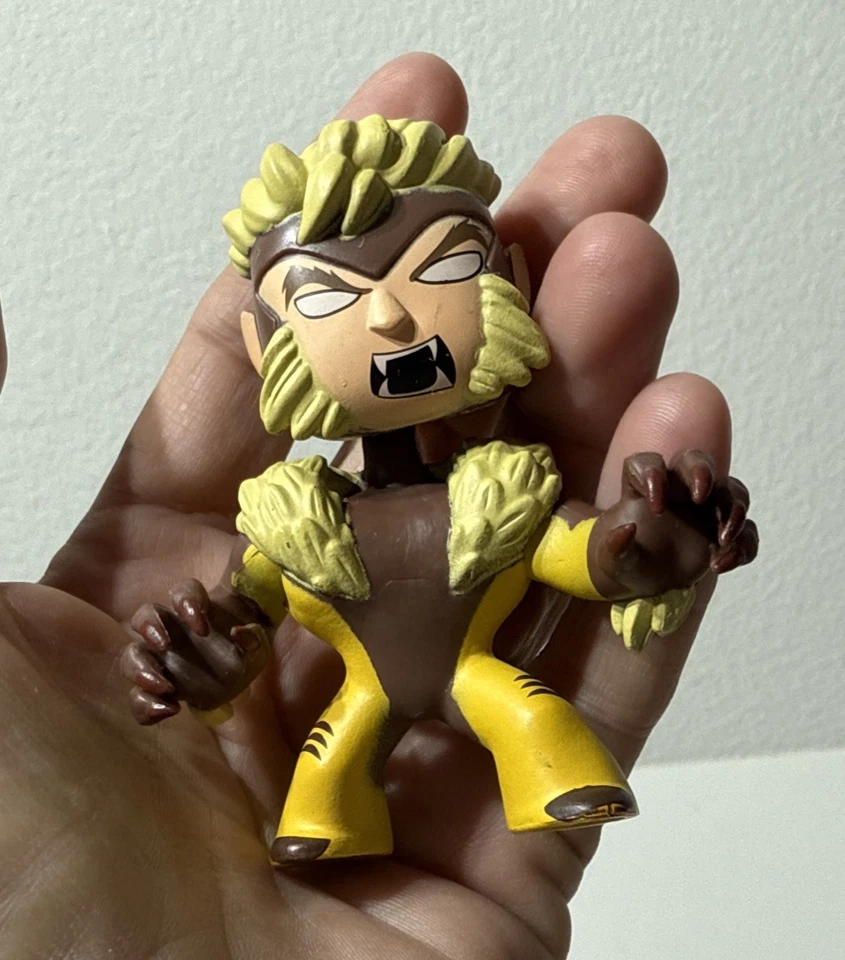Figura de acción de vinilo Funko Marvel Universe Sabretooth Bobble Head 2016 3" Foto 4 de 4