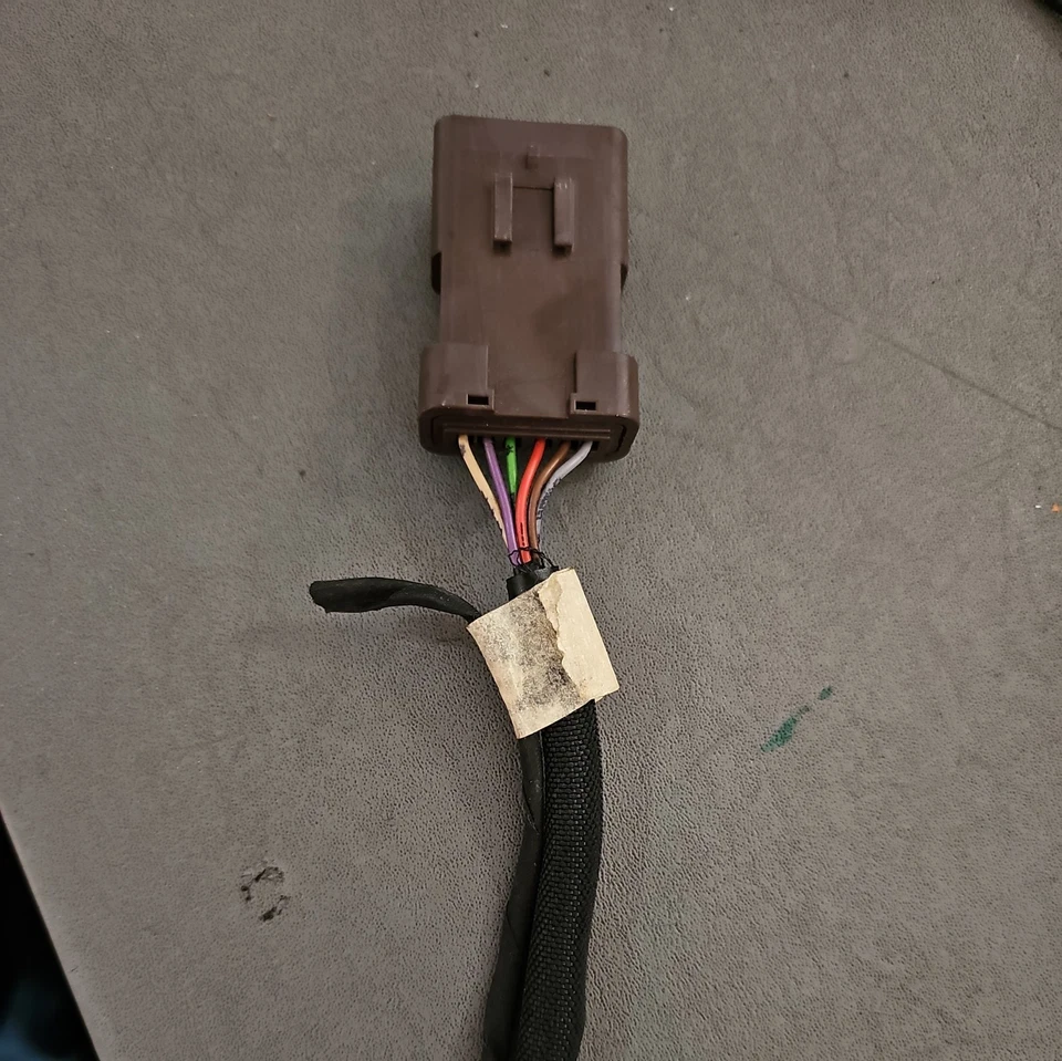 DELPHI CONNECTORS 6 Way Automotive Connector - Image 2 of 4