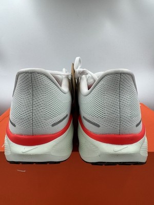 Size 7.5 - Nike Air Zoom Pegasus 41 Barely Green Bright  display picture 3