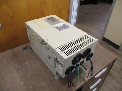 Yaskawa P1000 AC Drive CIMR-PU4A0058FAA Rev. A 40HP 3Ph w/ Keypad Used