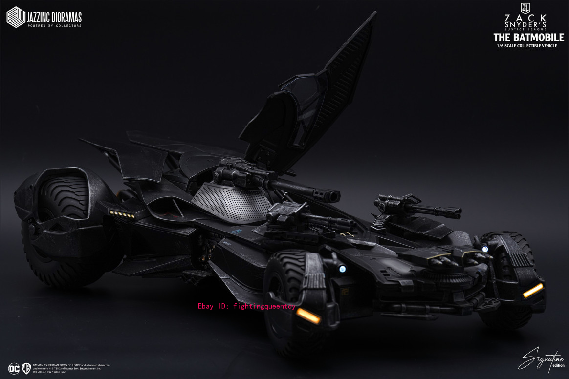 JazzInc 1/6 Batman The Batmobile Justice League Signed By
