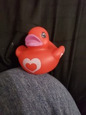 Red Hearts Rubber Duck Ducky Duckie Bath Toy Squeak Squeaky 1.75" Tall 2" Long Y