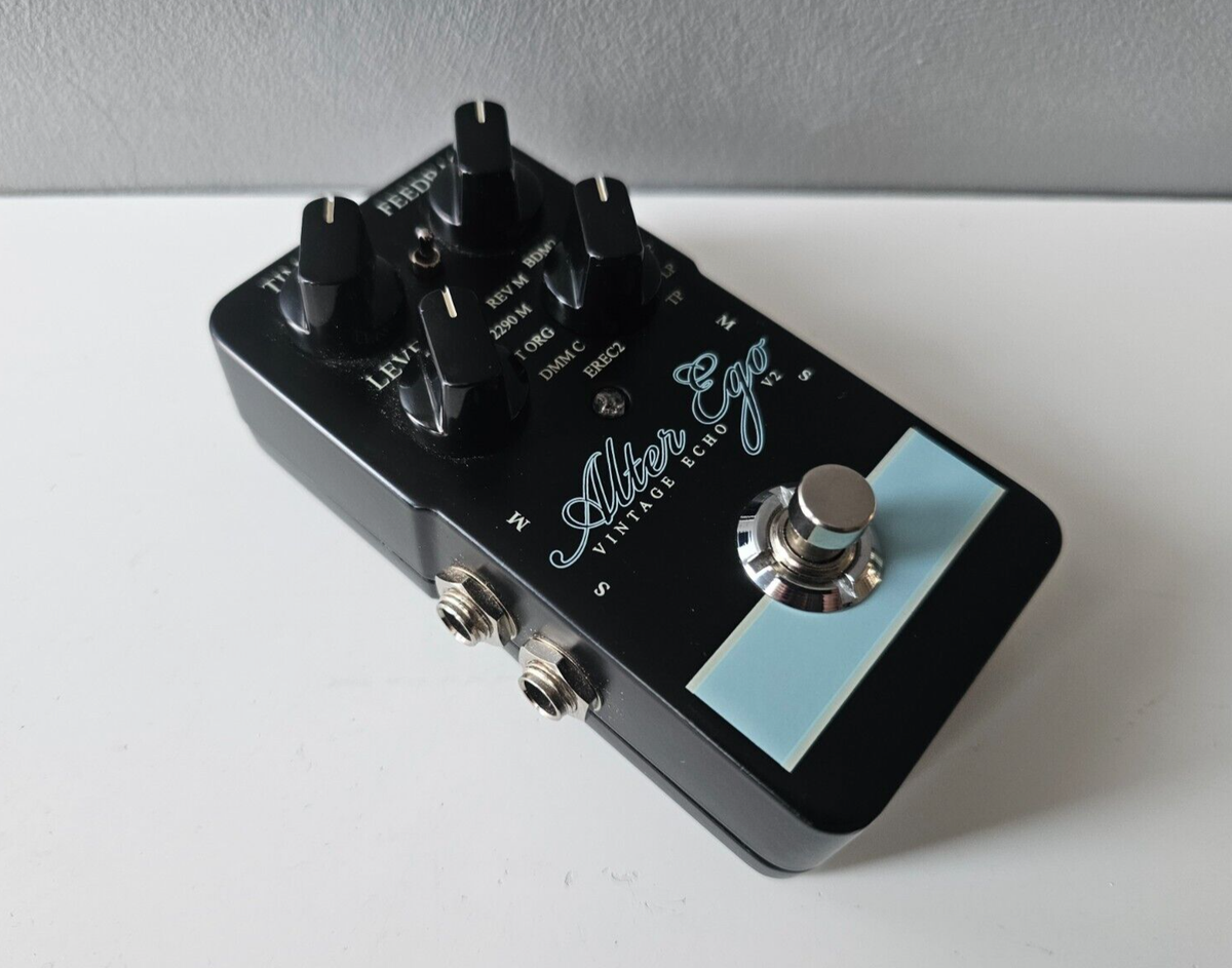 TC Electronic Alter Ego - Vintage Echo V2 Guitar Stereo Delay