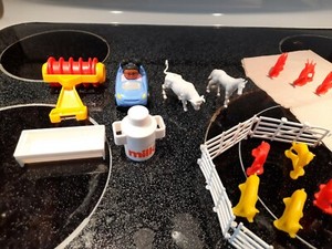 Fisher price little people farm animals lot