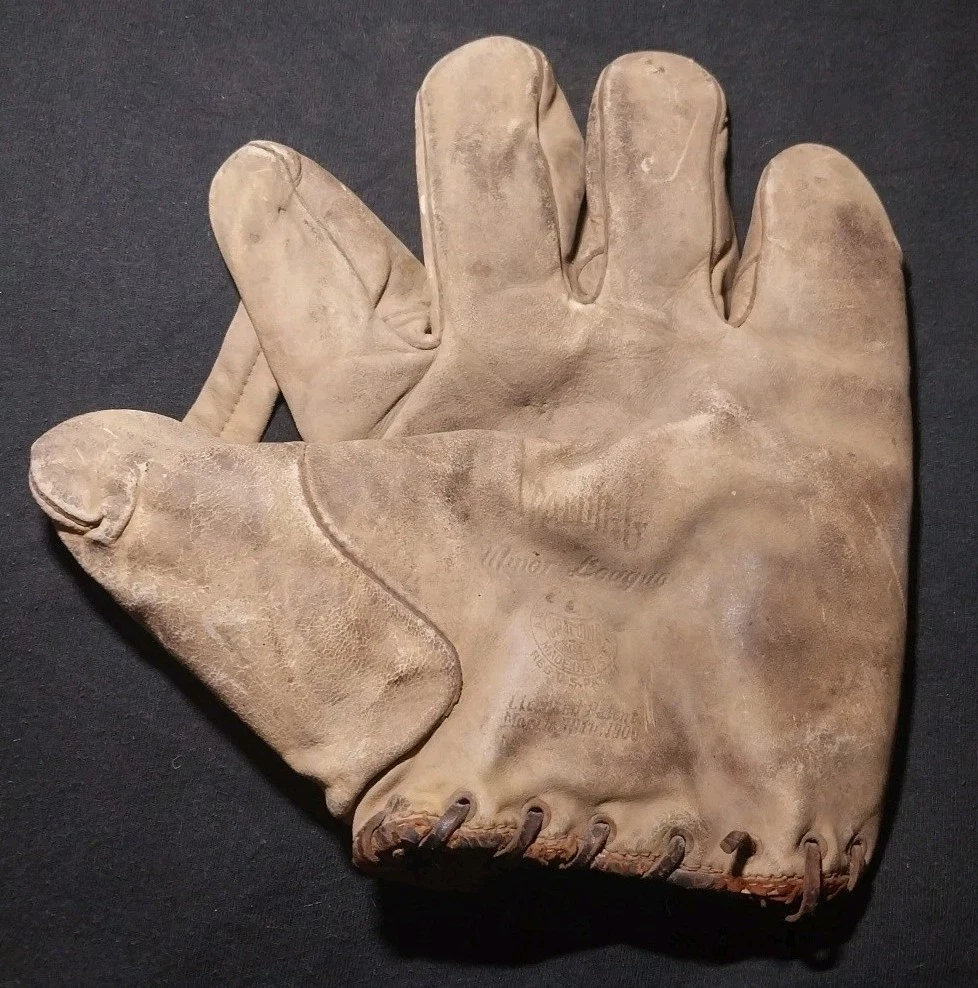 25+ Spalding Baseball Vintage Gloves for sale | Updated Oct 2026
