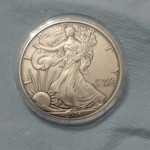 U.S. Mint American Eagle 2006 Silver 1 oz 0.999 Business Strike Uncertified