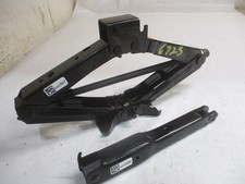 2023 Buick Encore GX Wheel Tire Jack Assembly w/Tool OEM LKQ