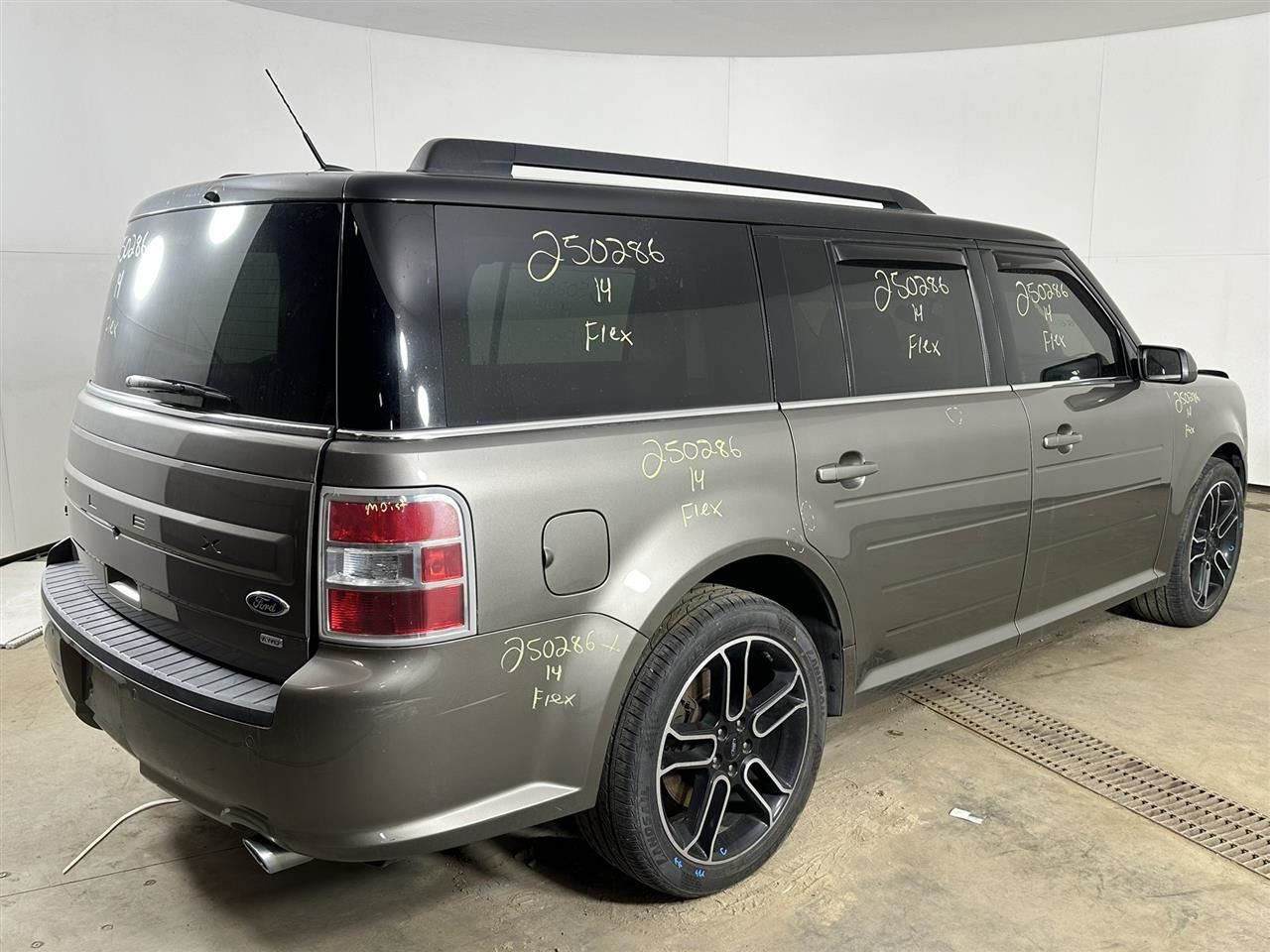 Rear View Mirror Automatic Dimming Without Rain Sensor Fits 13-20 FUSION 2749281