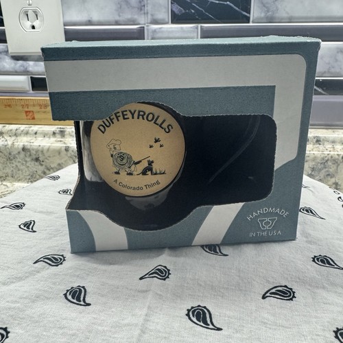 Deneen Pottery Mug Handmade USA 2023- Colorado Duffeyrolls A Colorado Thing - Afbeelding 1 van 14