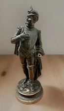 Large Sir Walter Raleigh (c. 1552-1618) Spelter Metal Statue 16”x6” •3.53Kgs