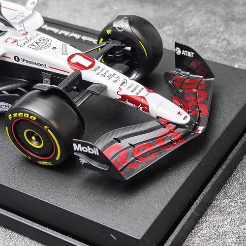 1/18 BBURAGO Red blull F1 RB21 Japón Estación Verstappen #1 Diecast Model Car - Imagen 8 de 12