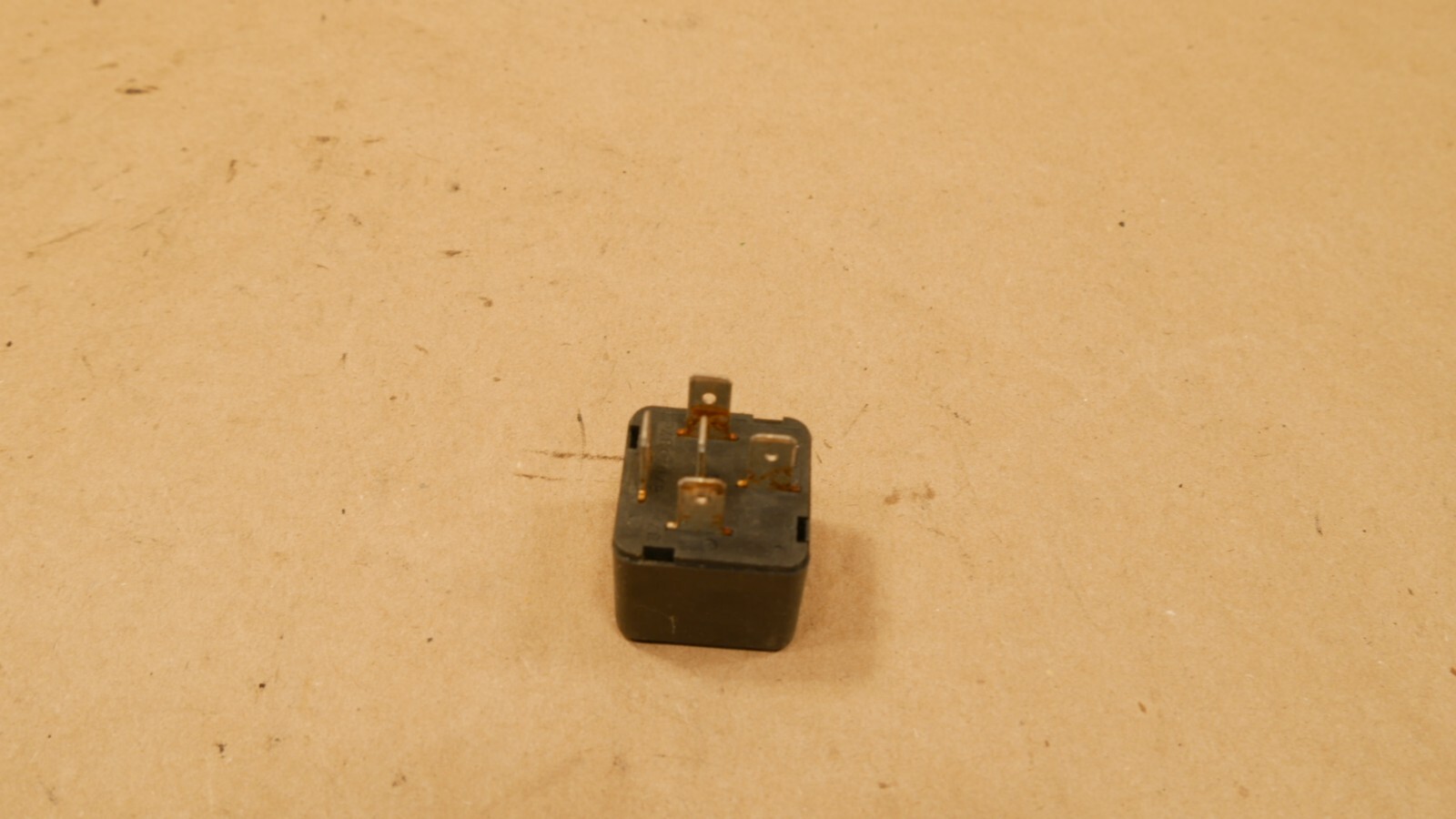 Ferrari 348 Relay P/N 131785